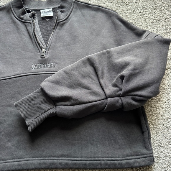 Gymshark Gray Cropped Sweatshirt - Picture 15 of 16